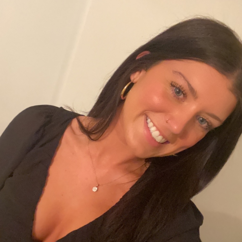 Meet your Posher, Natalie